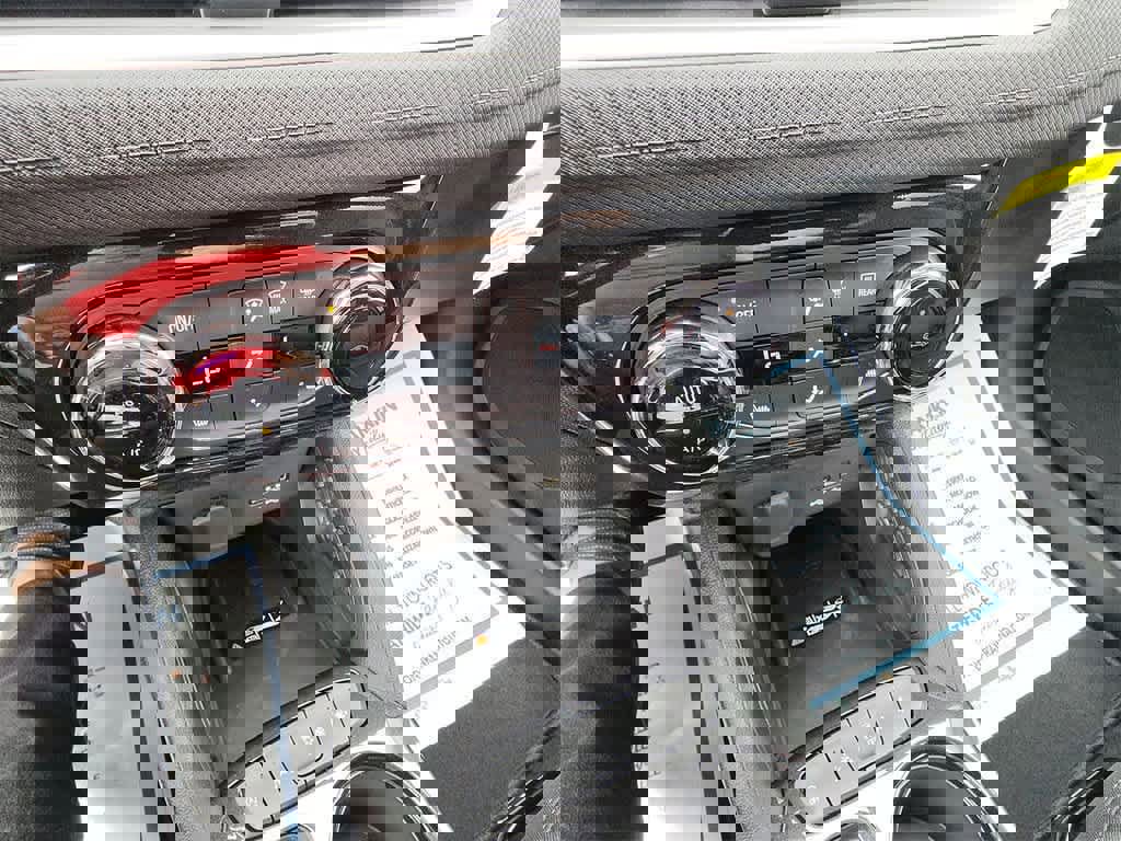 New 2026 Chevrolet TrailBlazer LT w/ Convenience Package image 18