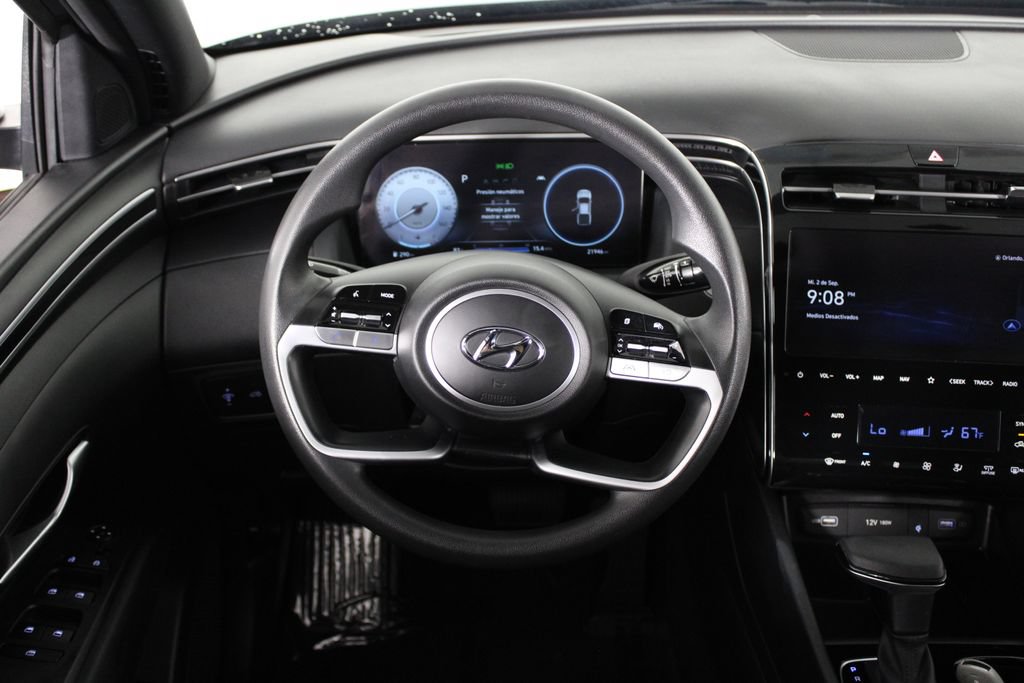 Certified 2024 Hyundai Santa Cruz SEL w/ Activity Package FWD image 9