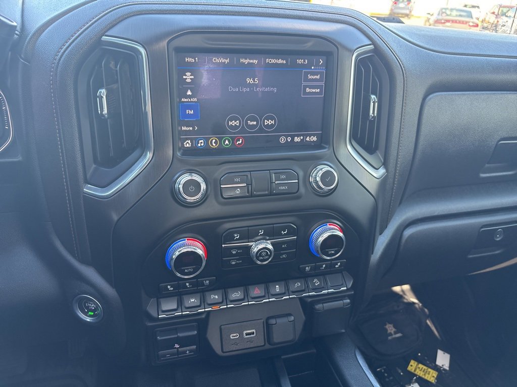 Used 2022 GMC Sierra 1500 AT4 w/ AT4 Premium Package image 14