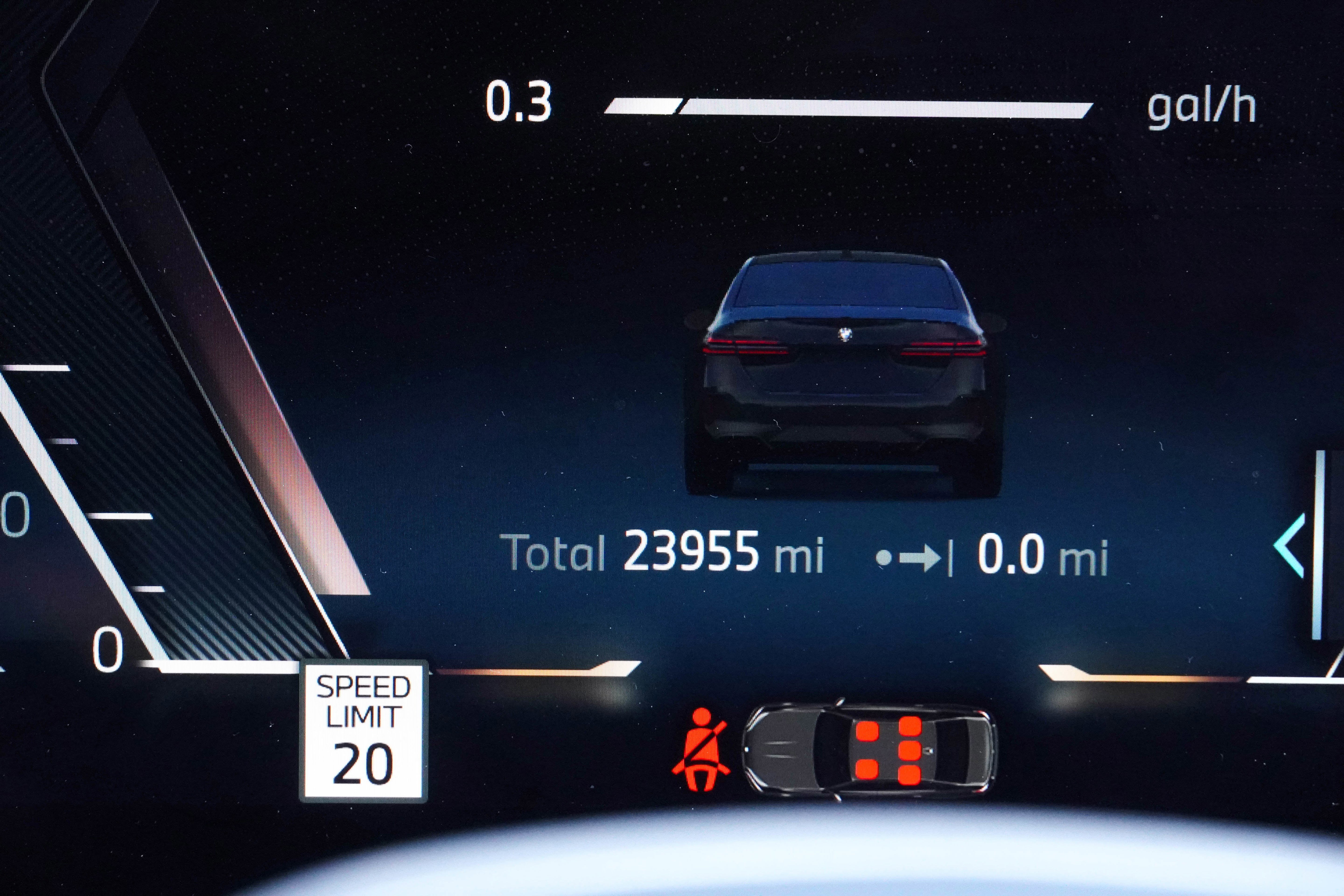 Certified 2024 BMW 530i w/ Executive Package image 21