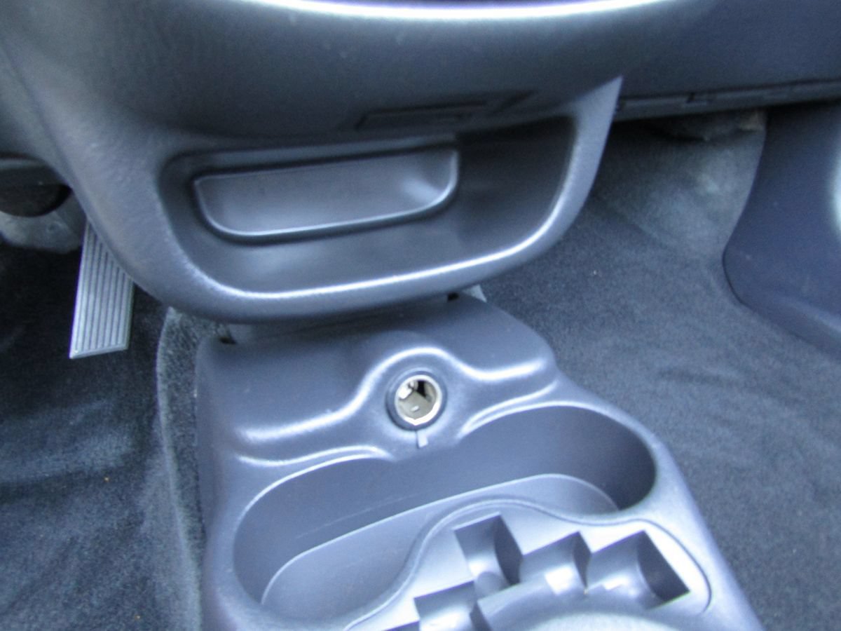 Used 2005 Chrysler PT Cruiser Touring FWD image 18