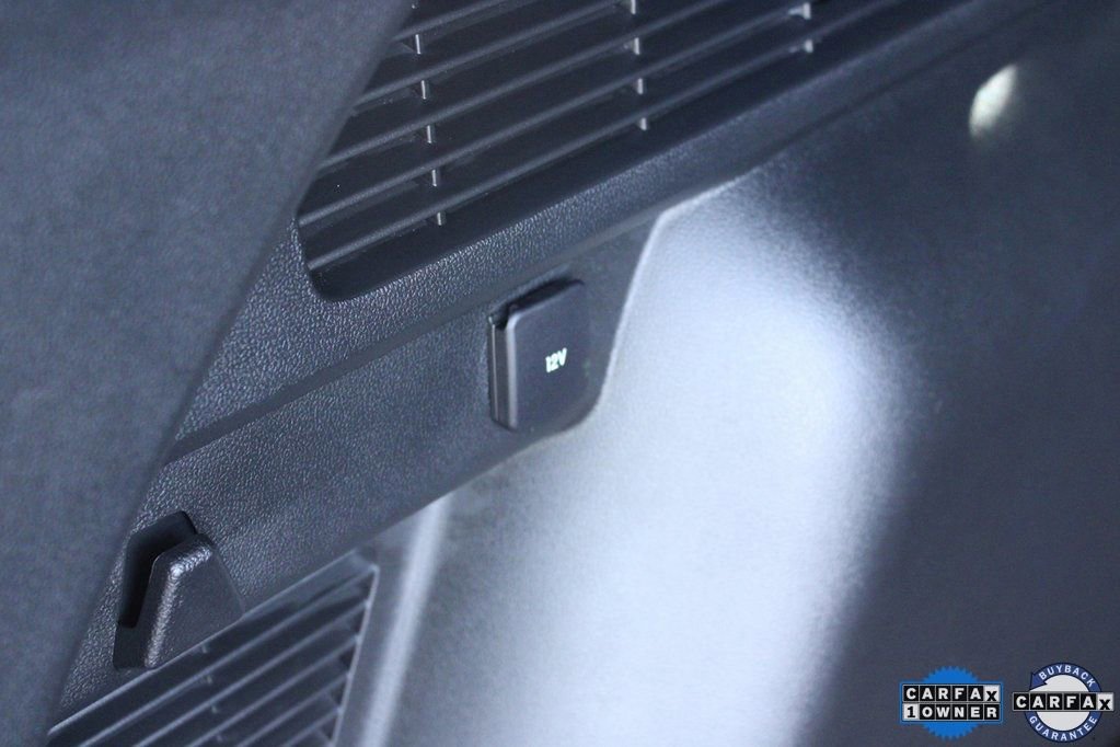 Used 2024 Ford Escape ST-Line w/ Cold Weather Package image 12