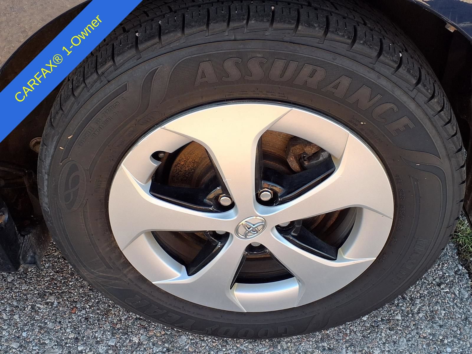 Used 2015 Toyota Prius Three FWD image 9