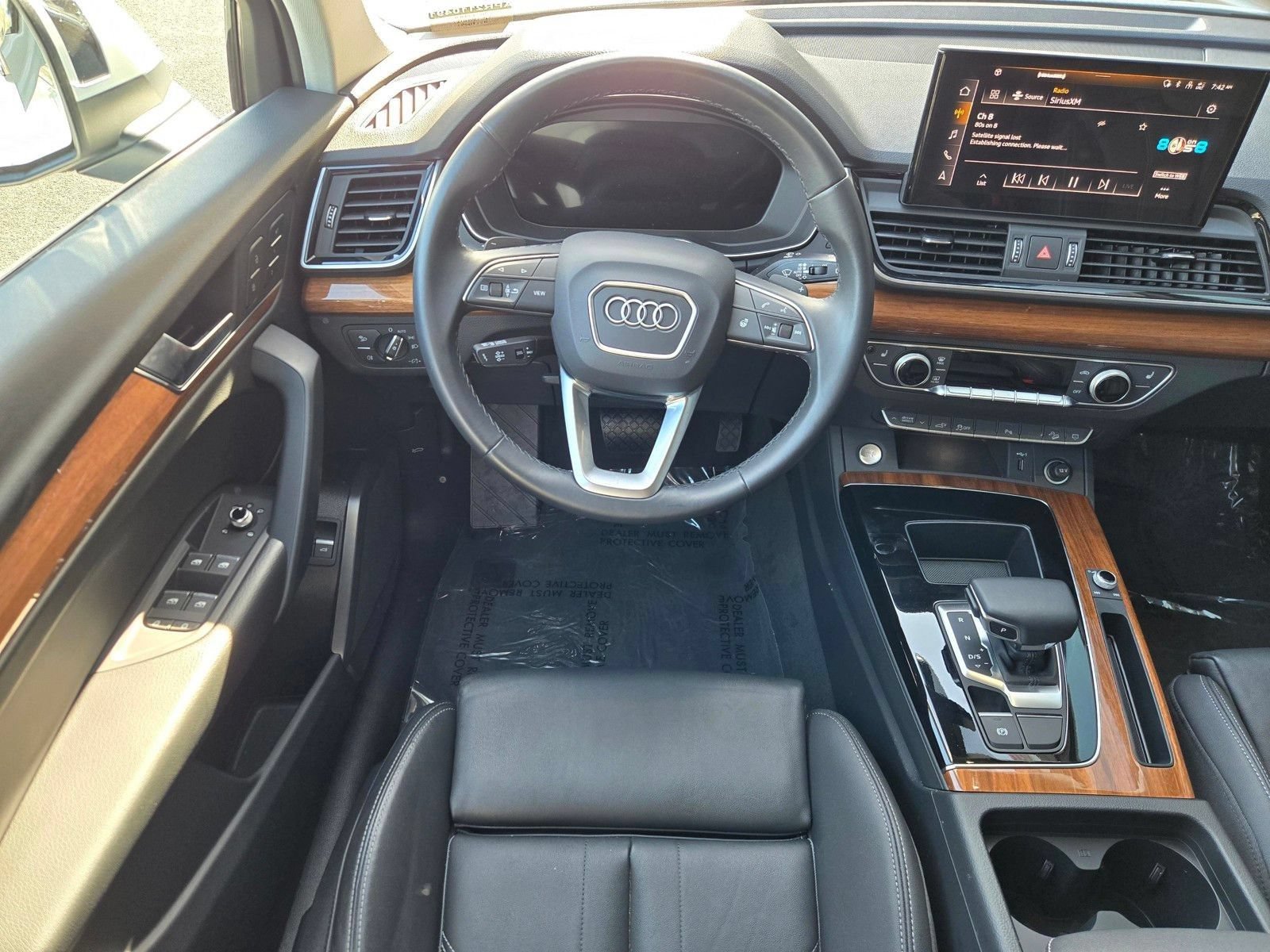 Used 2024 Audi Q5 e Premium w/ Convenience Package AWD/4WD image 14