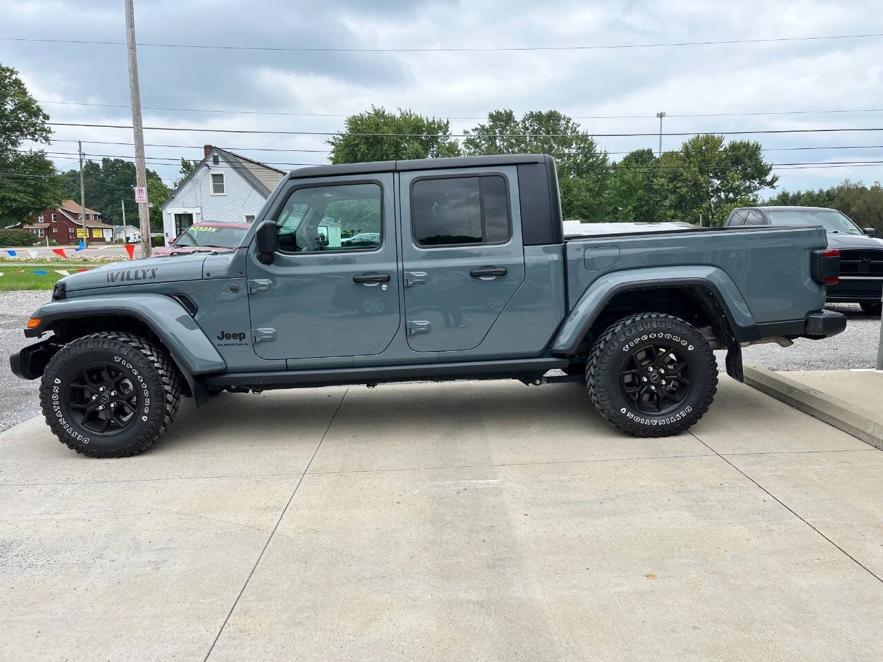 Used 2024 Jeep Gladiator Sport AWD/4WD image 4