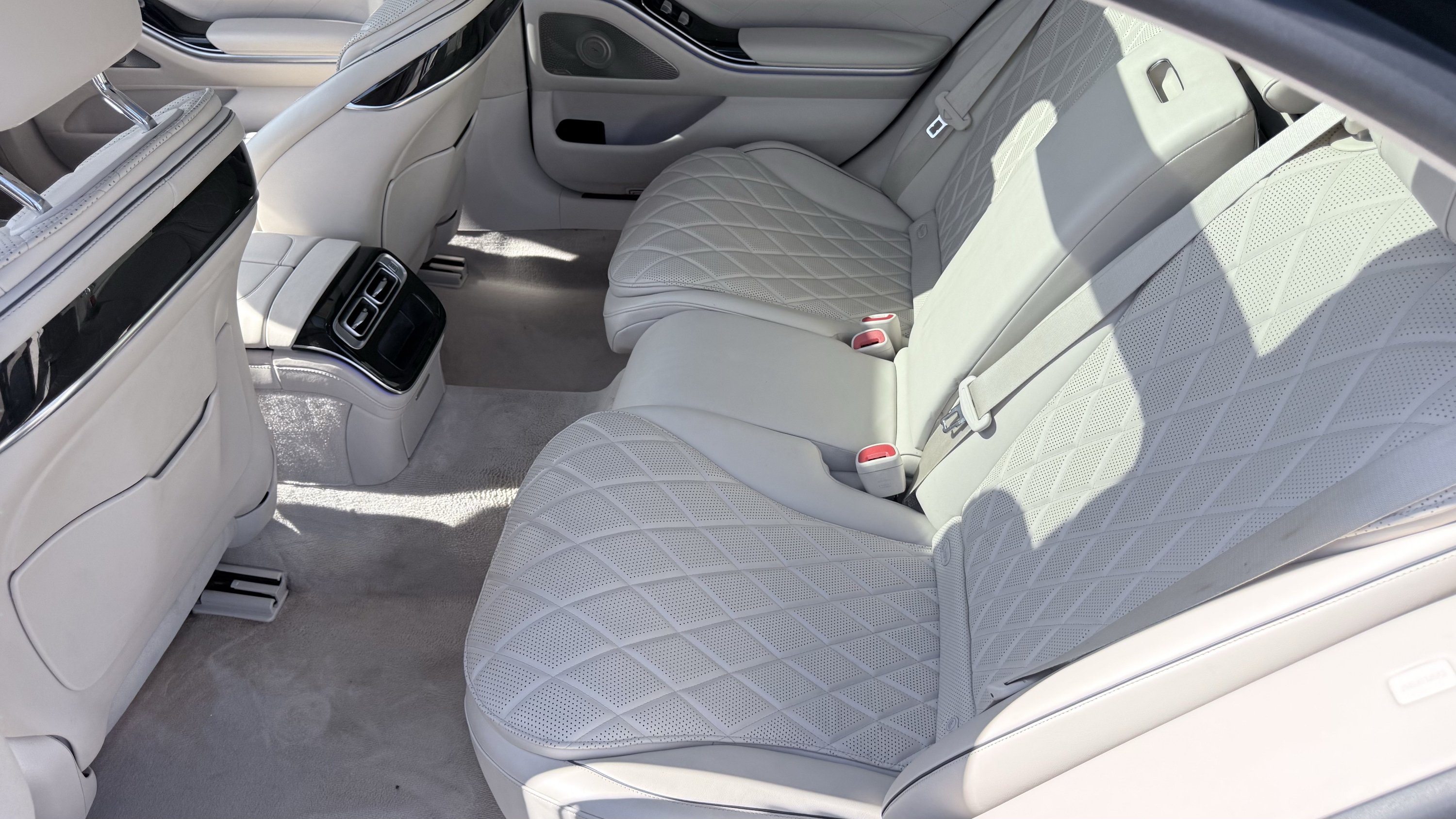 Used 2021 Mercedes-Benz S 580 4MATIC Sedan w/ Warmth & Comfort Package image 29