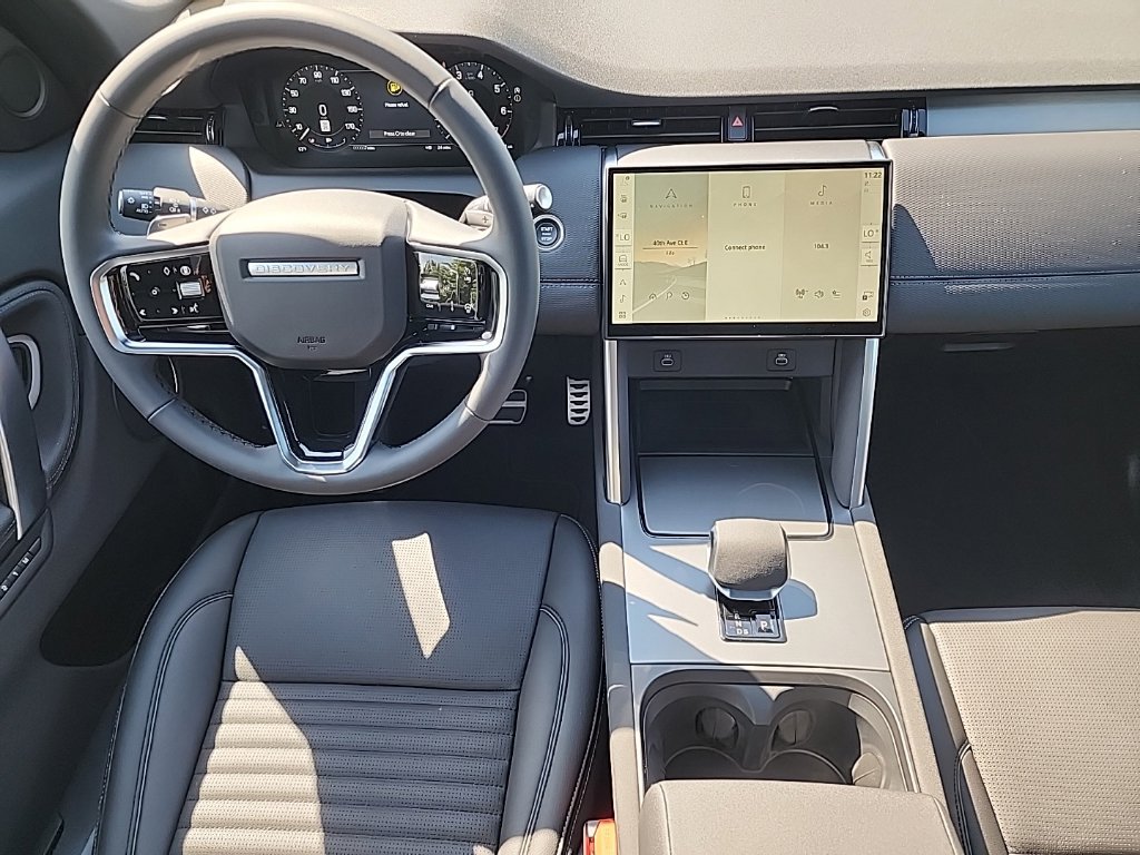 New 2026 Land Rover Discovery Sport Landmark AWD/4WD image 22