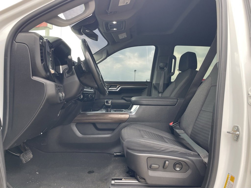 Used 2024 Chevrolet Silverado 1500 LT Trail Boss w/ Protection Package image 13