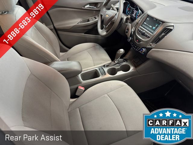 Certified 2018 Chevrolet Cruze LT w/ Convenience Package FWD image 5