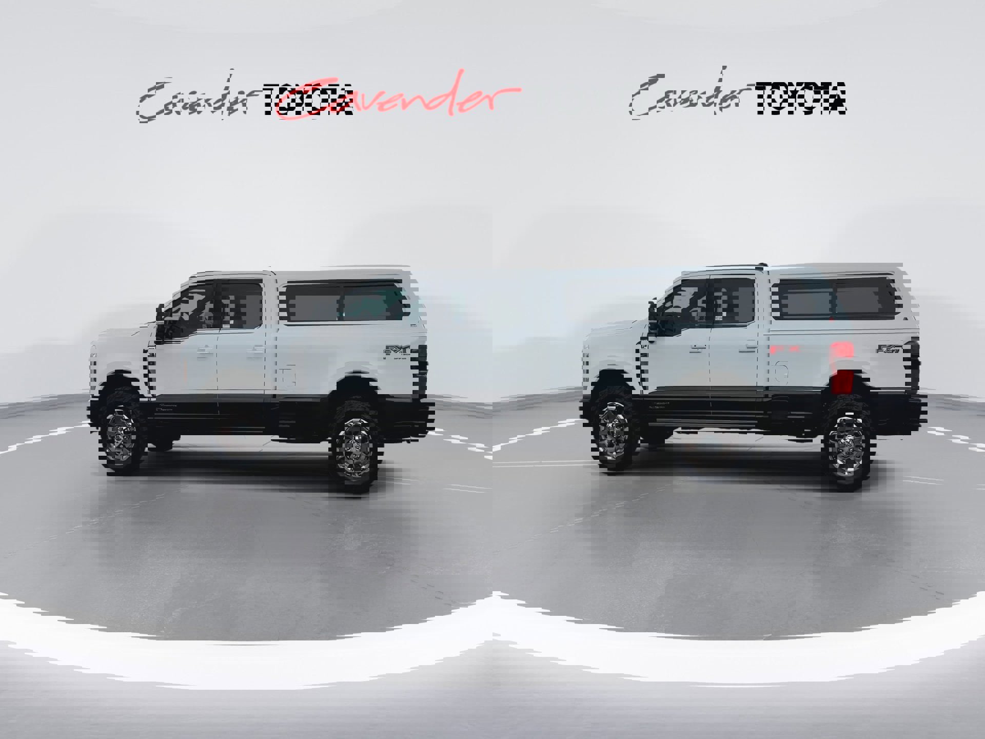 Used 2024 Ford F350 King Ranch w/ FX4 Off-Road Package image 5