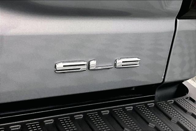 Used 2025 GMC Sierra 1500 SLE AWD/4WD image 9