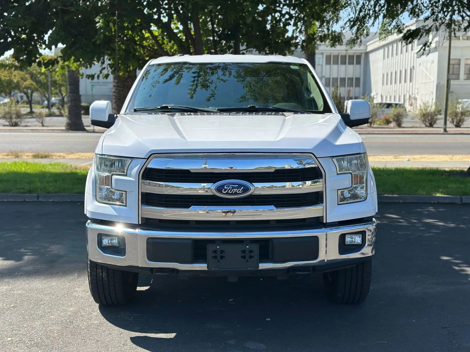 Used 2015 Ford F150 Lariat w/ Equipment Group 501A Mid image 2