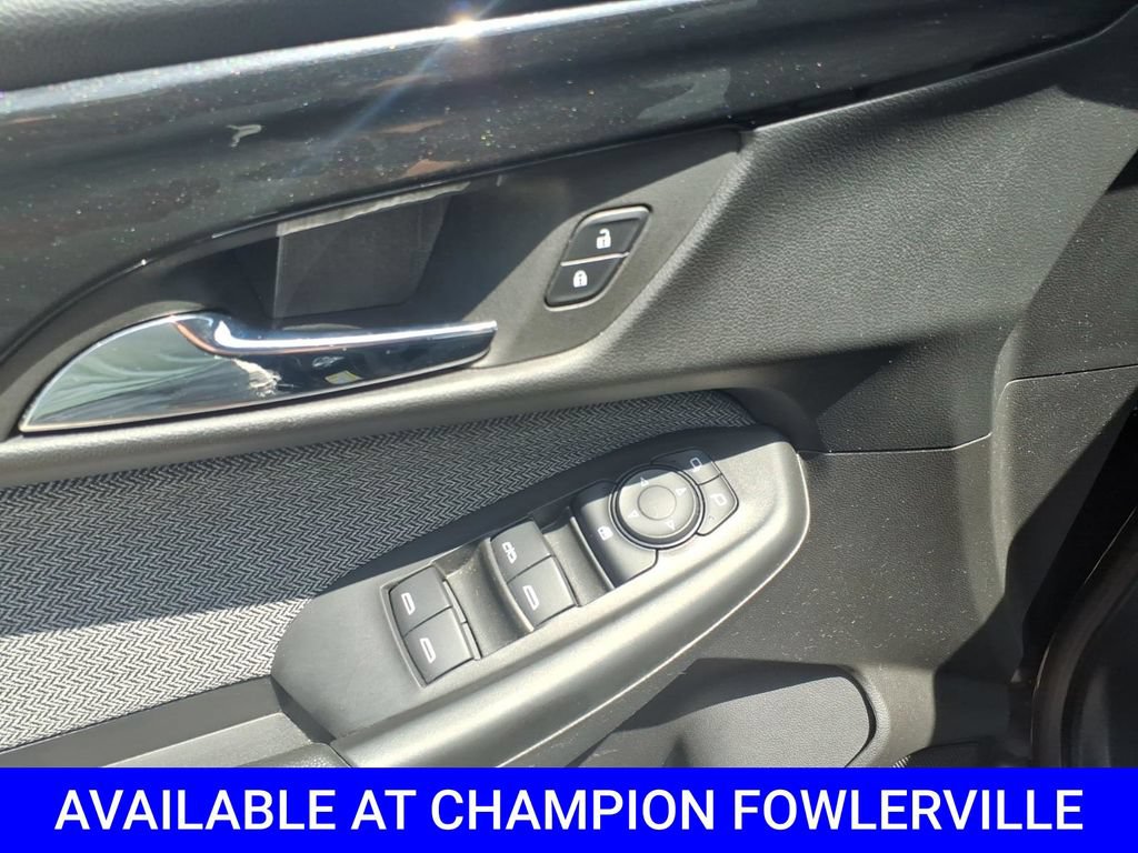 Used 2025 Chevrolet TrailBlazer LT AWD/4WD image 14