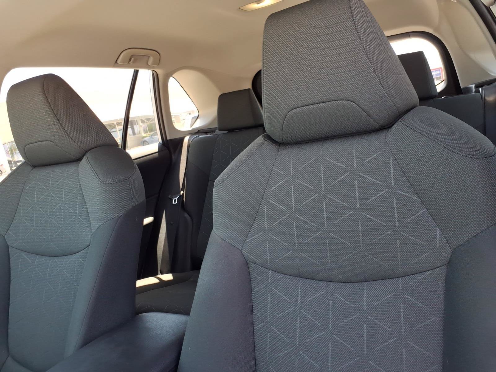 Used 2023 Toyota RAV4 XLE FWD image 21