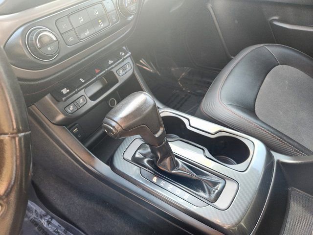 Used 2016 GMC Canyon SLE image 21