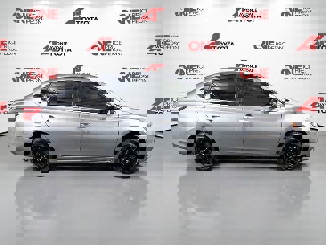 Used 2018 Nissan Sentra S w/ S Midnight Style Package image 8