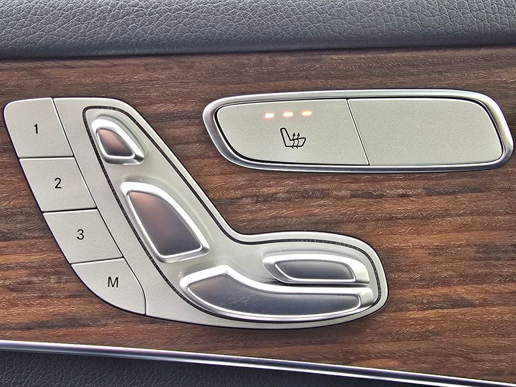 Certified 2022 Mercedes-Benz GLC 300 4MATIC image 7