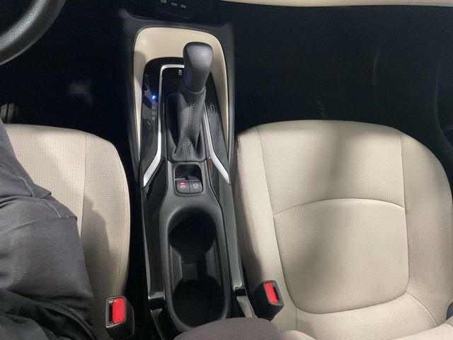 Used 2020 Toyota Corolla LE FWD image 15