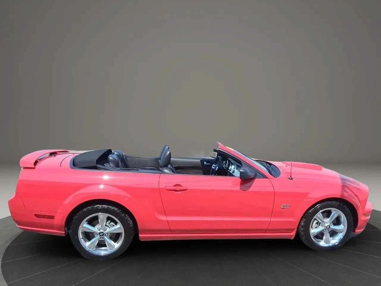 Used 2008 Ford Mustang GT RWD image 15