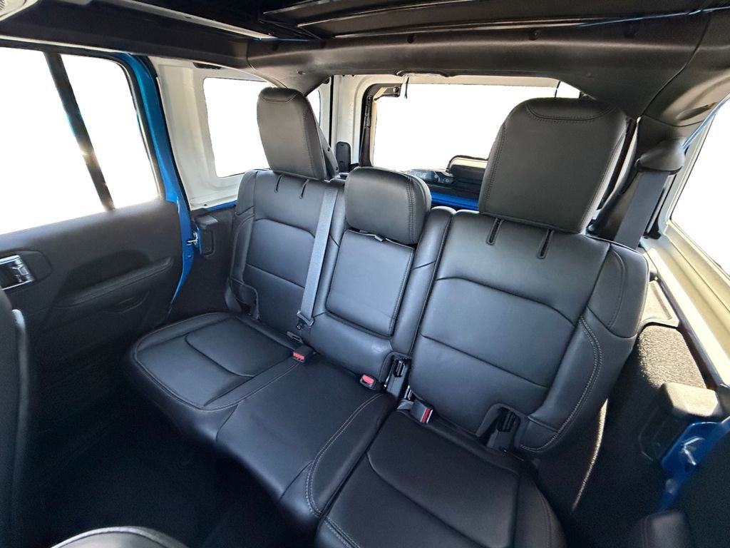 Used 2025 Jeep Wrangler Unlimited Rubicon 392 AWD/4WD image 26