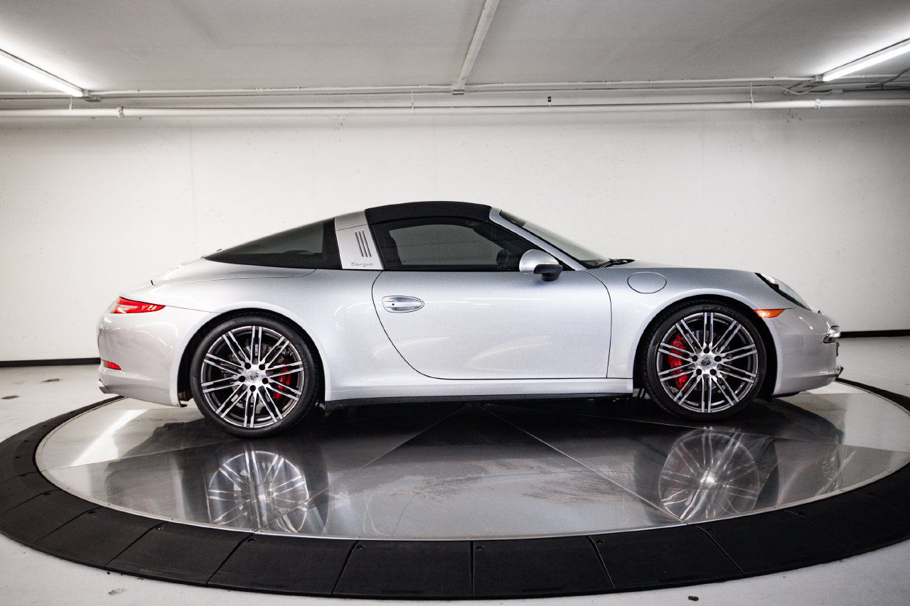 Used 2016 Porsche 911 Targa 4S AWD/4WD image 8