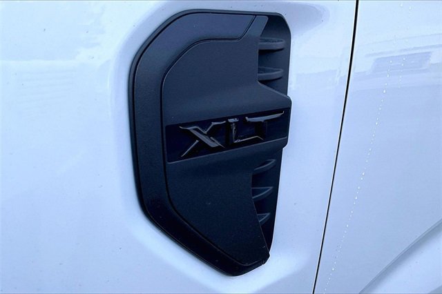 New 2025 Ford Ranger XLT w/ Equipment Group 301A High image 9