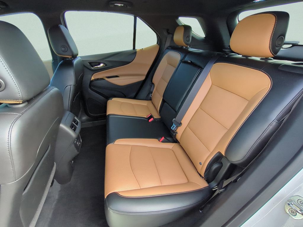 Used 2020 Chevrolet Equinox Premier FWD image 22