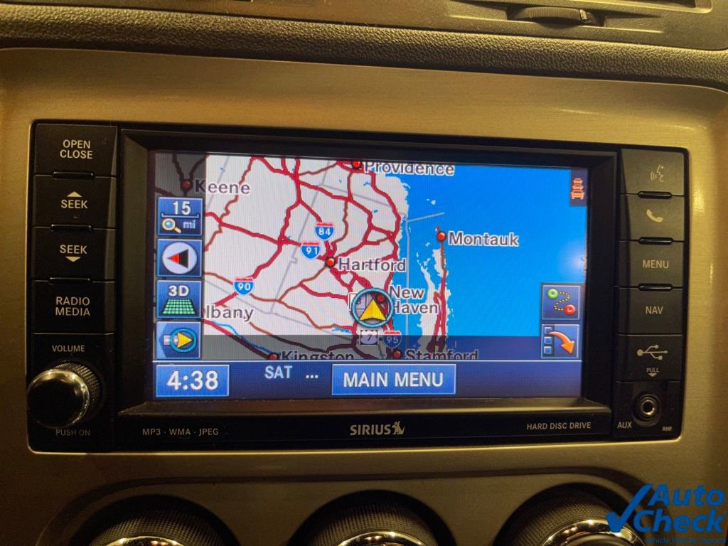 Used 2014 Dodge Challenger SRT8 image 34