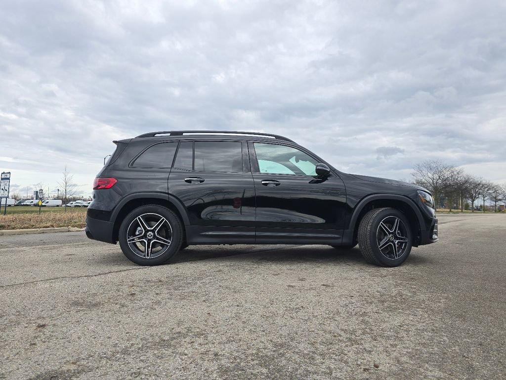New 2026 Mercedes-Benz GLB 250 4MATIC image 16