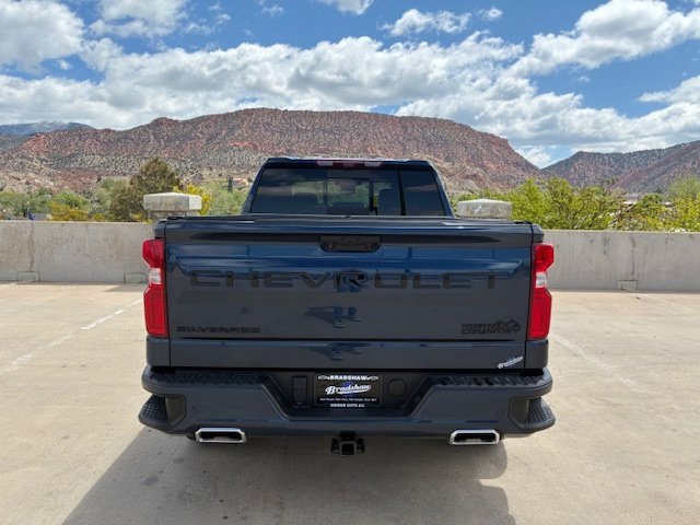Used 2023 Chevrolet Silverado 1500 High Country w/ Technology Package image 7