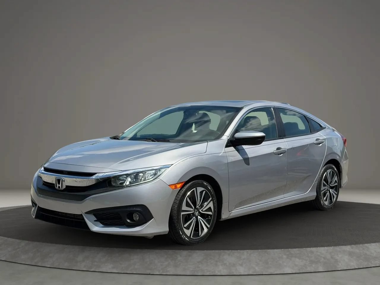 Used 2018 Honda Civic EX-L