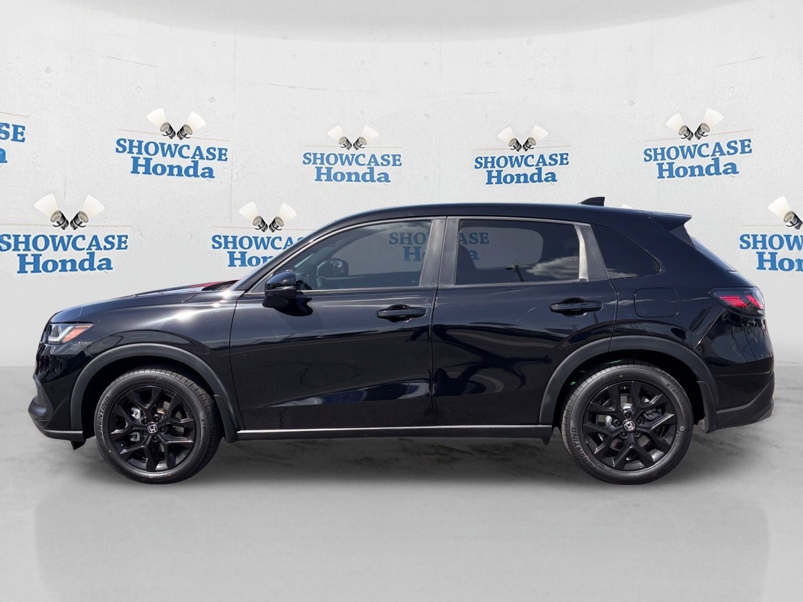 Used 2024 Honda HR-V Sport image 4