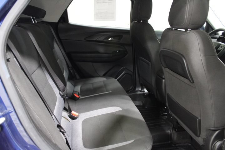 Used 2022 Chevrolet TrailBlazer LT AWD/4WD image 26