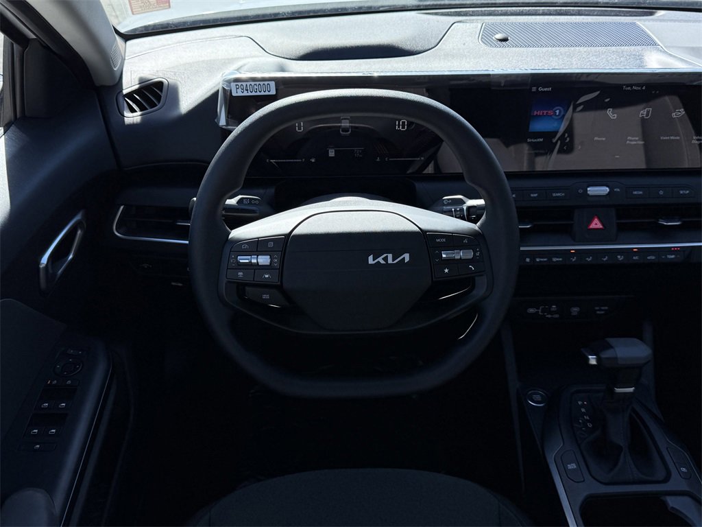 New 2025 Kia K4 LXS image 15