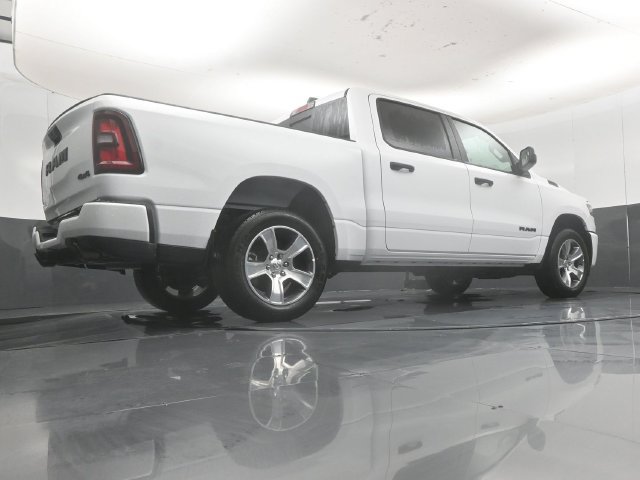 New 2027 RAM 1500 Express AWD/4WD image 51