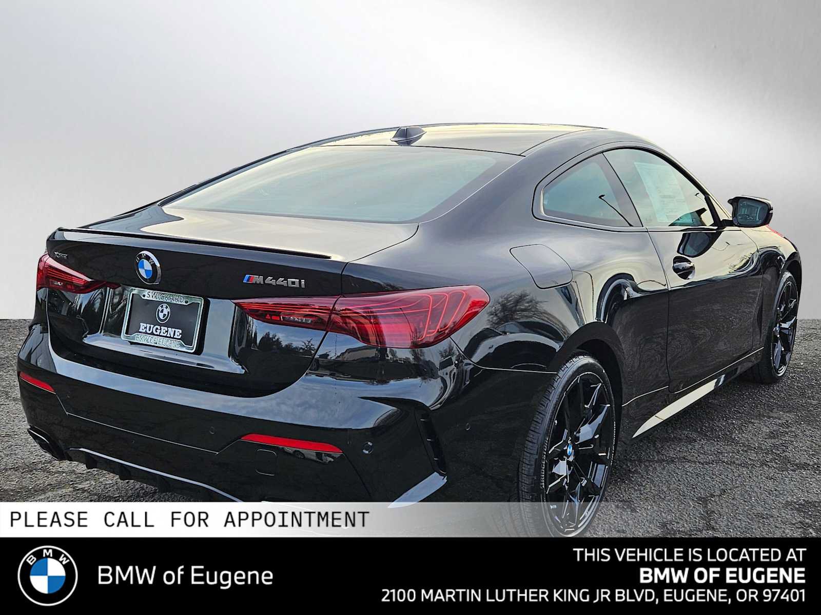 New 2026 BMW 440i xDrive Coupe w/ Premium Package AWD/4WD image 3