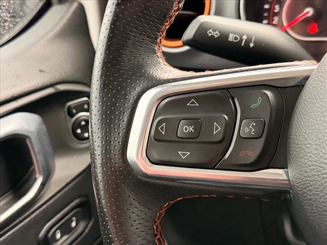 Used 2022 Jeep Gladiator Mojave w/ Cold Weather Group image 16