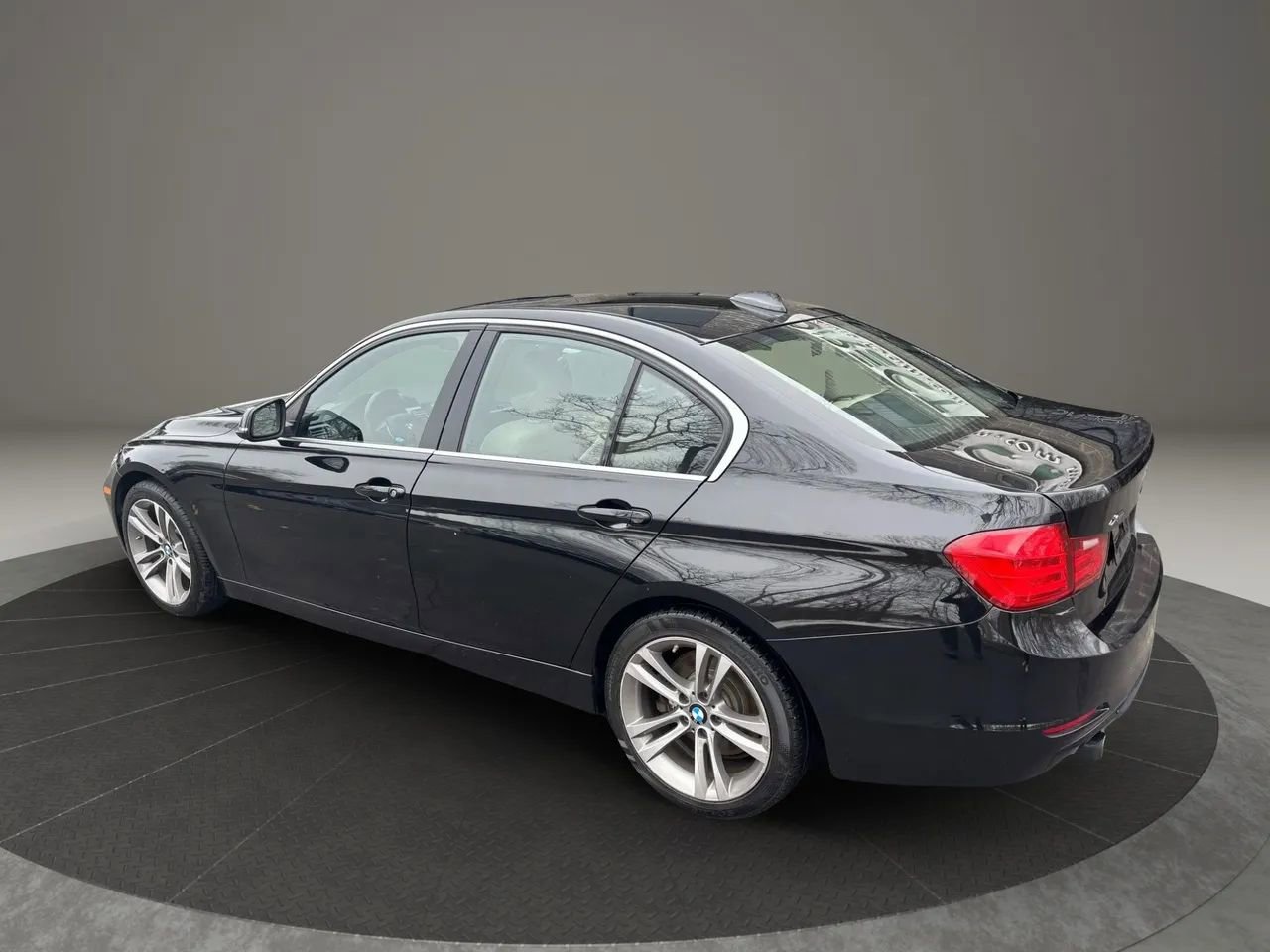 Used 2015 BMW 335i xDrive Sedan image 11