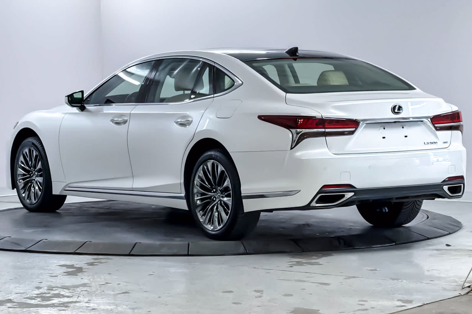 Used 2018 Lexus LS 500 AWD w/ Interior Upgrade Package image 6