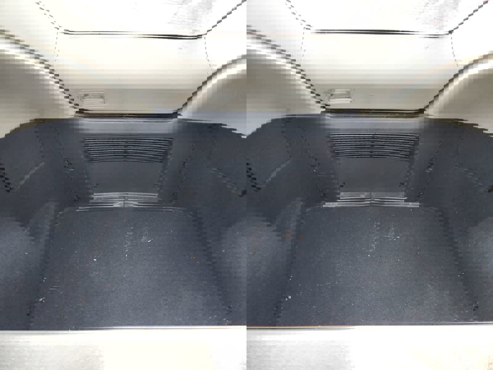 Used 2004 Chrysler Crossfire Coupe image 20