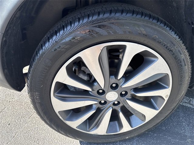 Used 2022 Buick Encore Preferred w/ Safety Package image 34