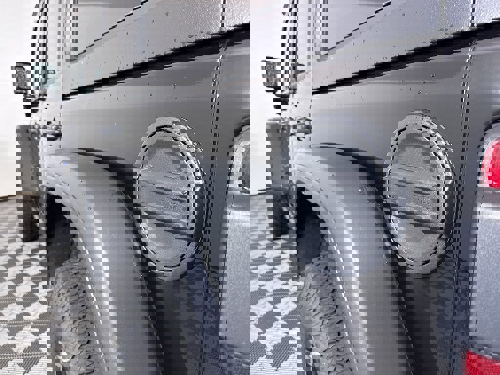 Used 2024 Jeep Wrangler Unlimited Rubicon 4xe image 28