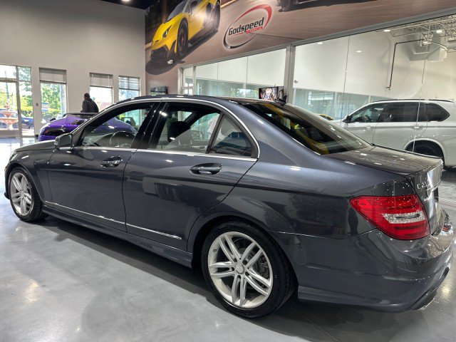 Used 2013 Mercedes-Benz C 250 Sedan image 25