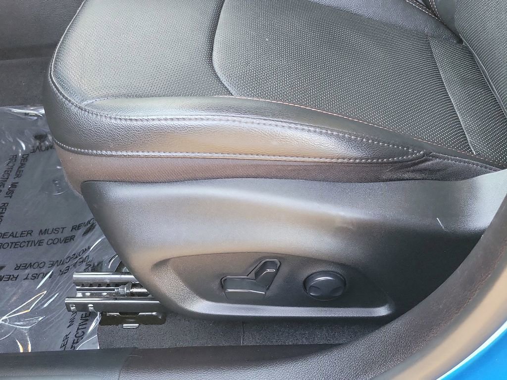 Used 2023 Jeep Compass Limited w/ Elite Group image 12