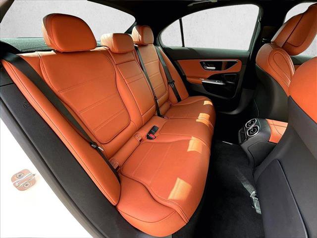 Used 2025 Mercedes-Benz C 300 Sedan image 29