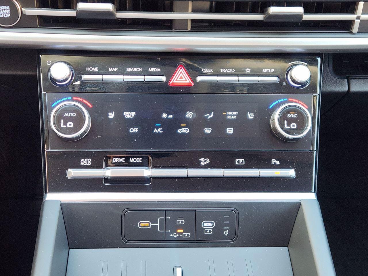 New 2026 Hyundai Santa Fe SEL FWD image 16