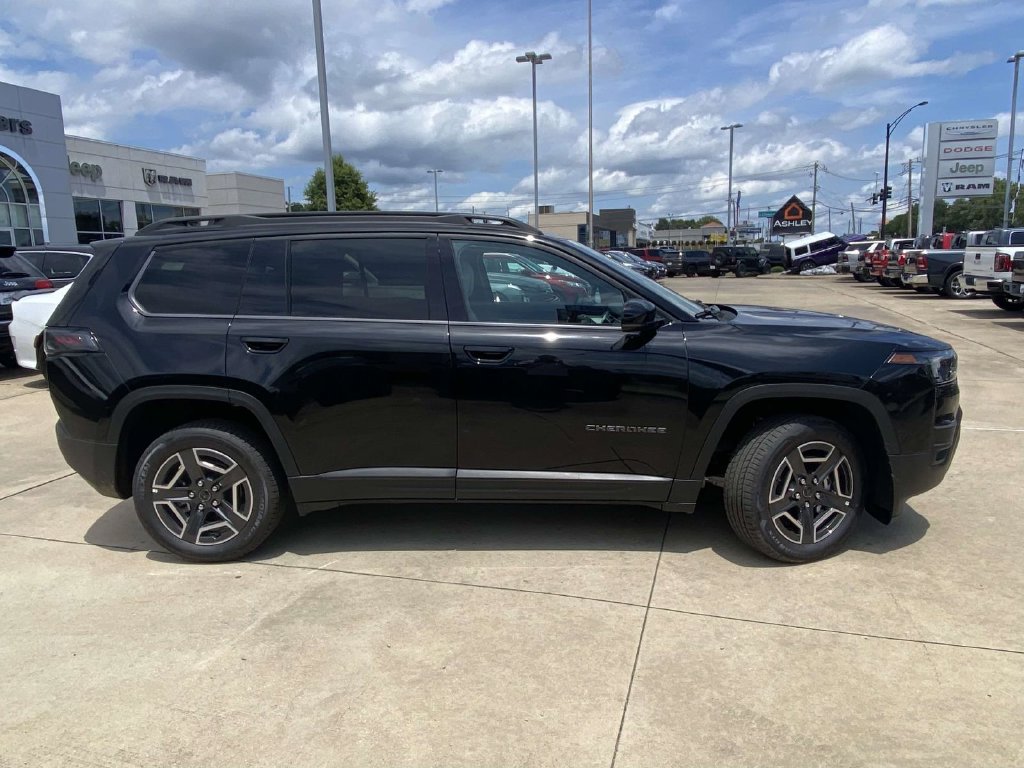 New 2026 Jeep Cherokee Limited AWD/4WD image 36
