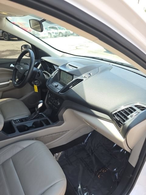 Used 2018 Ford Escape SEL FWD image 32