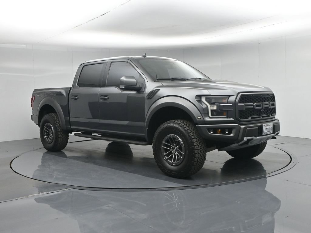 Used 2019 Ford F150 Raptor w/ Equipment Group 802A Luxury AWD/4WD image 29