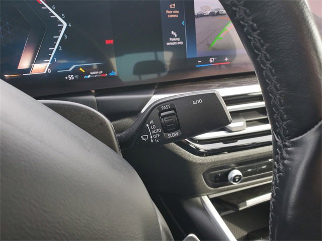 Used 2023 BMW 330i xDrive Sedan w/ Premium Package image 17